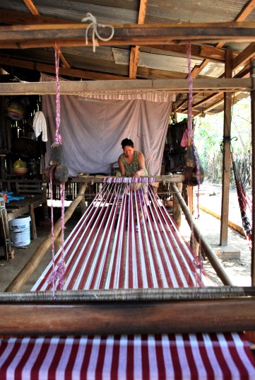 Weaving woman